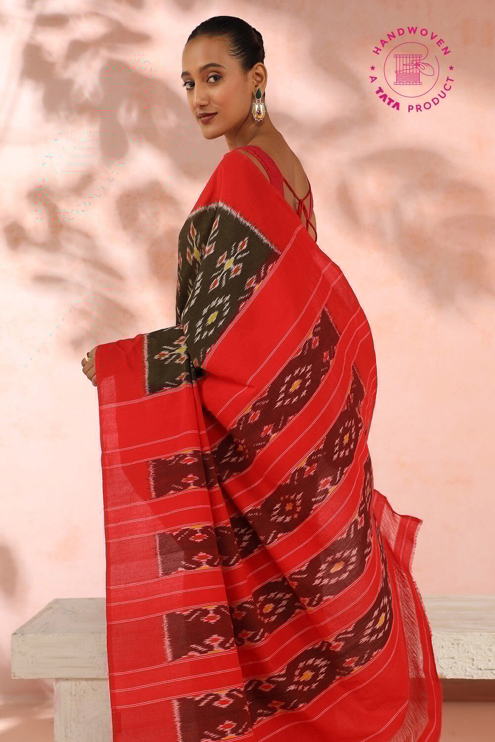 Olive Green Pure Cotton Pochampalli Ikat Saree image number null