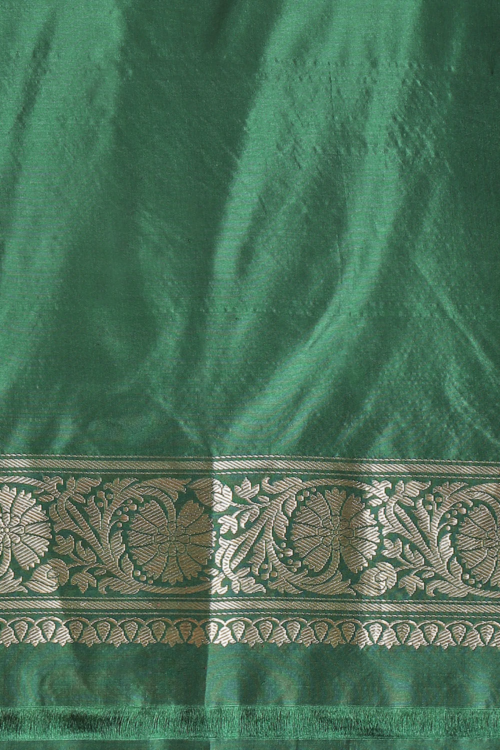 Dark Green Pure Silk Banarasi Saree image number null