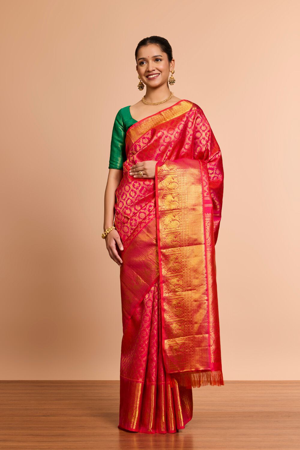Pink Pure Silk Woven Kanjeevaram Saree image number null
