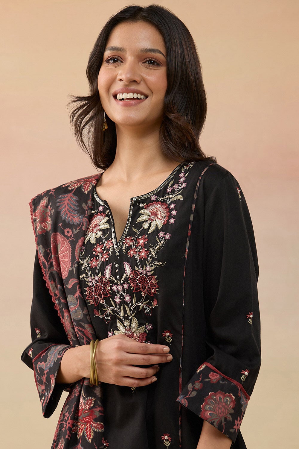 Black Pure Cotton Embroidered Kurta Set image number null