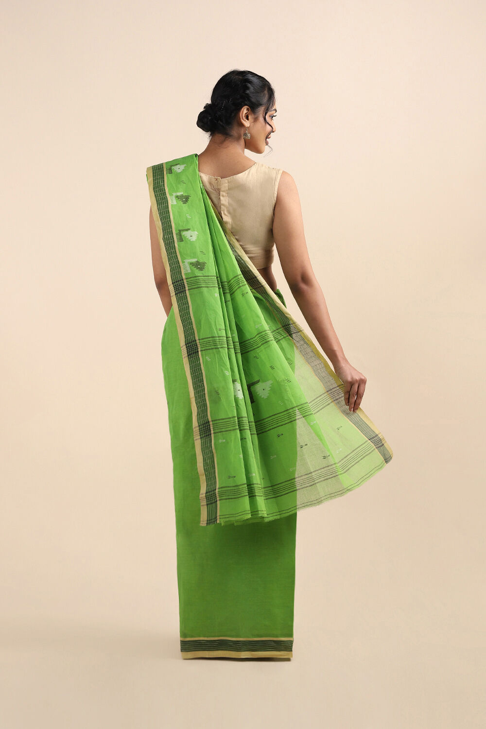 Light Green Pure Cotton Bengal Saree image number null