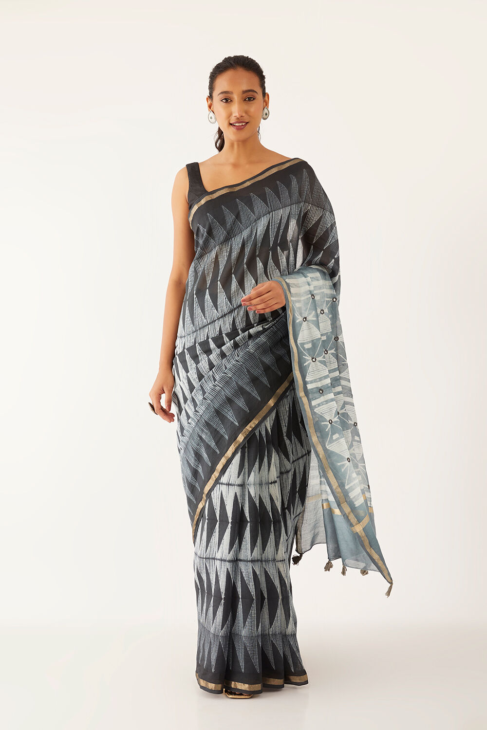 Black Pure Silk Cotton Shibori Saree image number null
