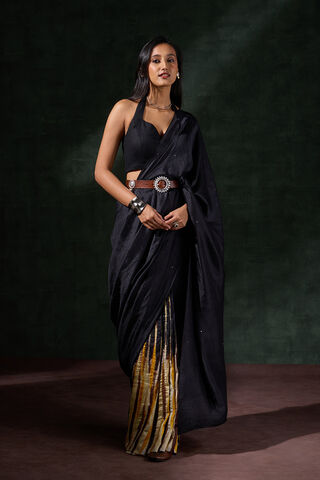 Black Bengal Silk Hand Painted Saree thumbnail image number null