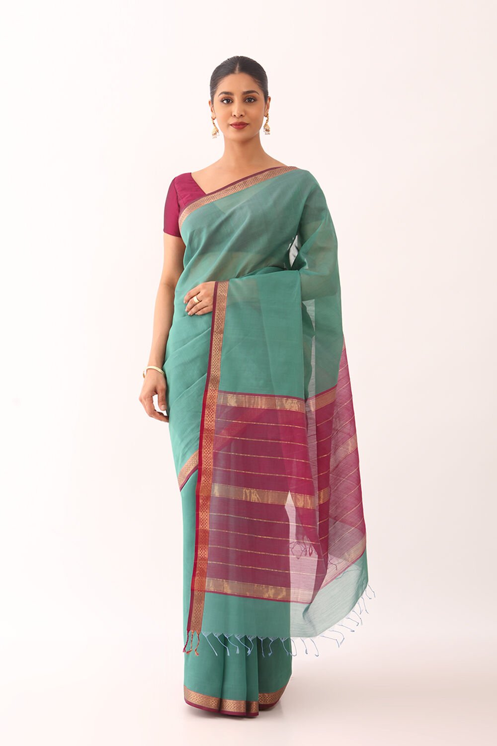 Green Woven Pure Silk Cotton Maheswari Saree image number null
