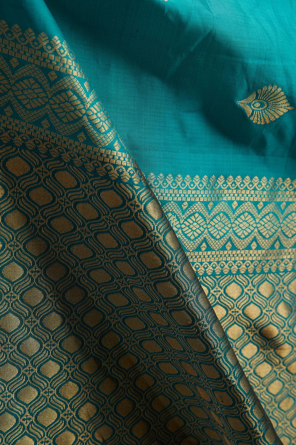 Light Green Woven Silk Viscose Saree image number null