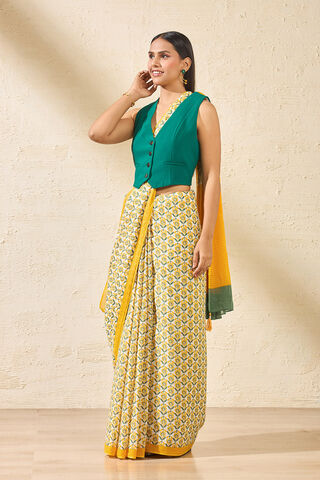 Yellow Screen Printed Bengal Pure Mulmul Cotton Saree thumbnail image number null
