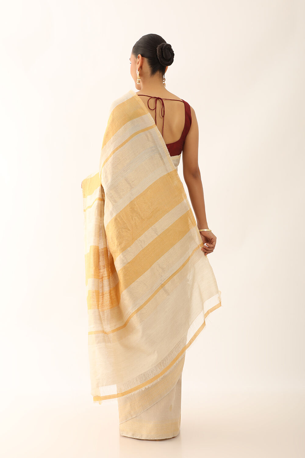 Beige Chattisgarh Pure Tussar Silk Woven Saree image number null