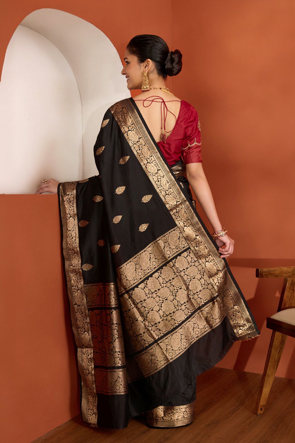 Black Silk Viscose Kadwa Banaras Inspired Design Saree image number null
