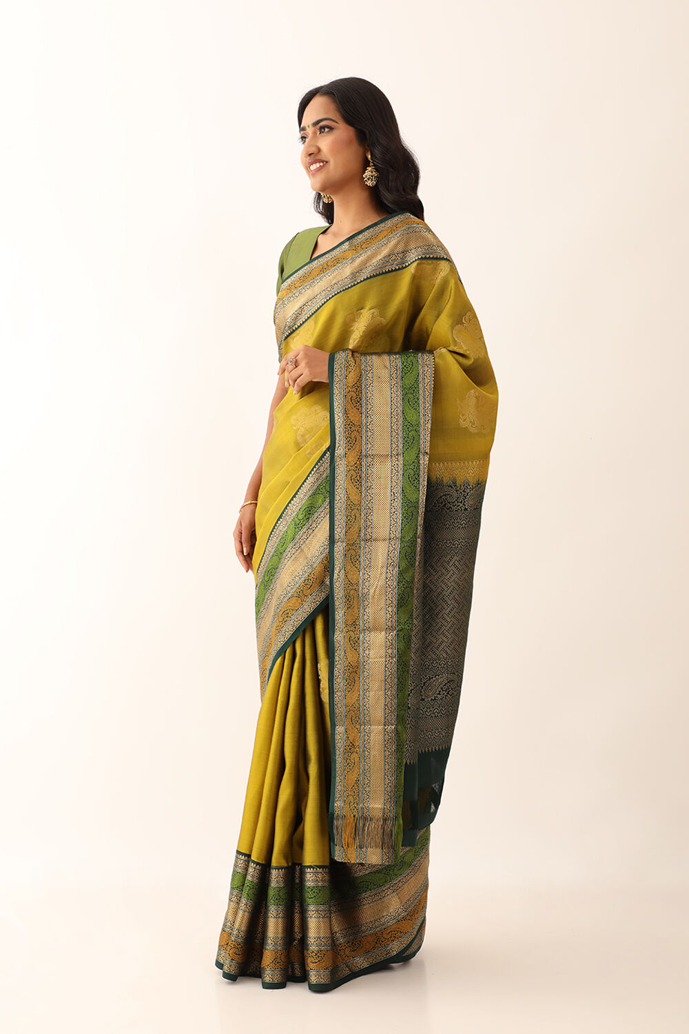 Green Pure Silk Woven South Saree image number null