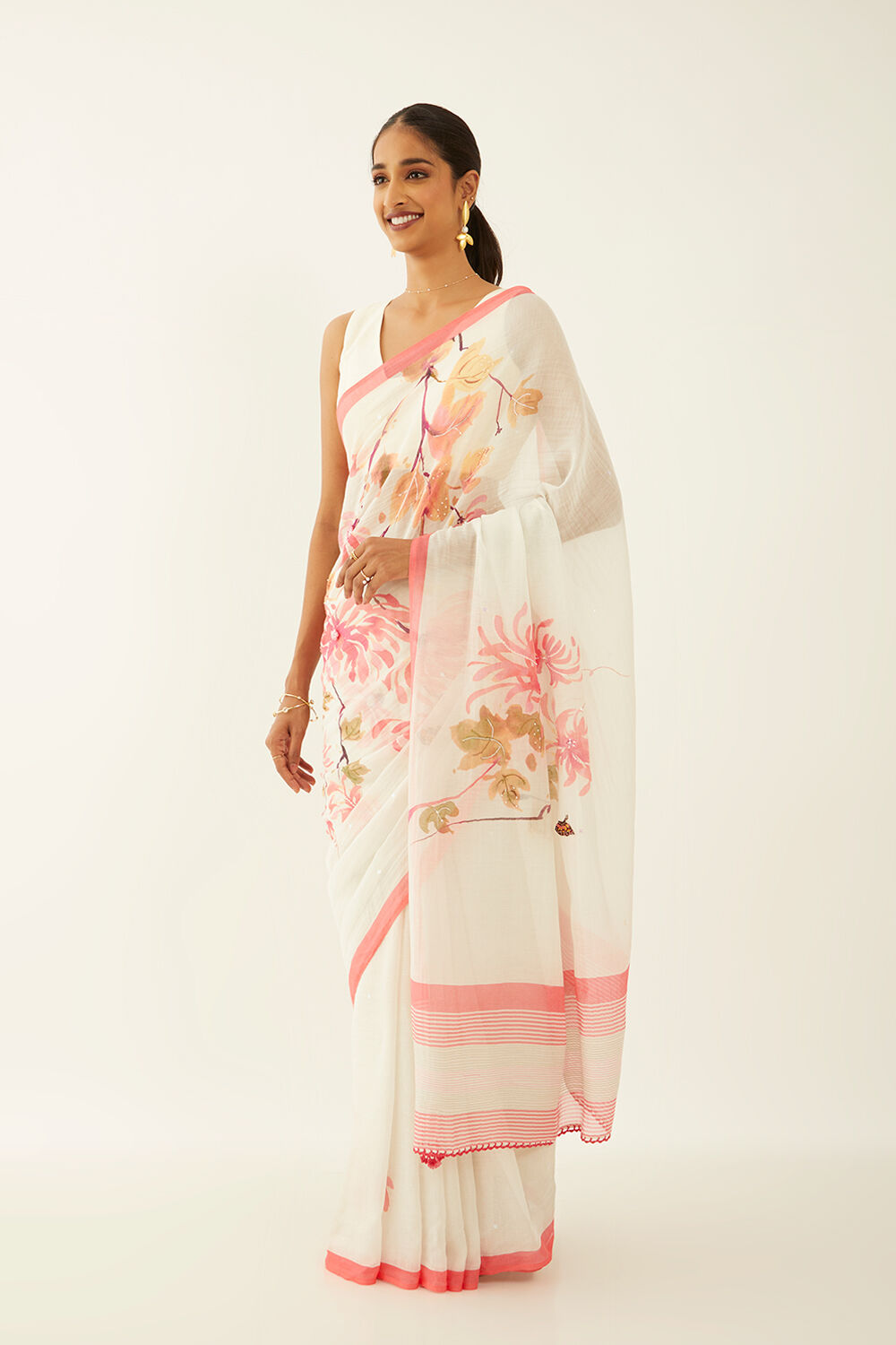 Off White Pure Silk Cotton Digital Printed Saree image number null