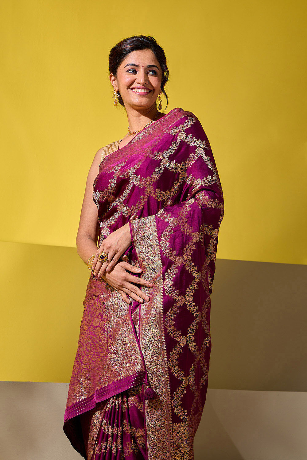 Purple Woven Viscose Saree image number null