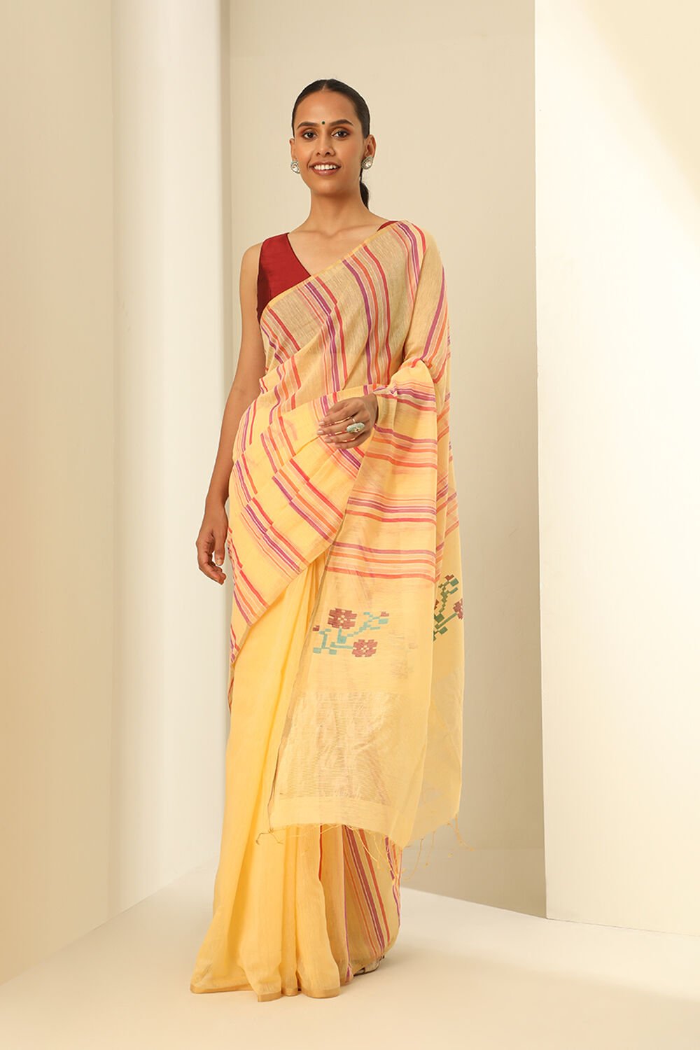 Light Yellow Pure Silk Cotton Bengal Jamdani Saree image number null