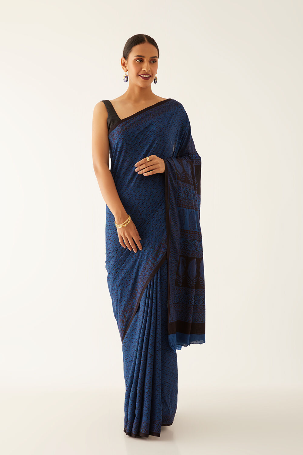 Blue Pure Cotton Bagh Printed Saree image number null