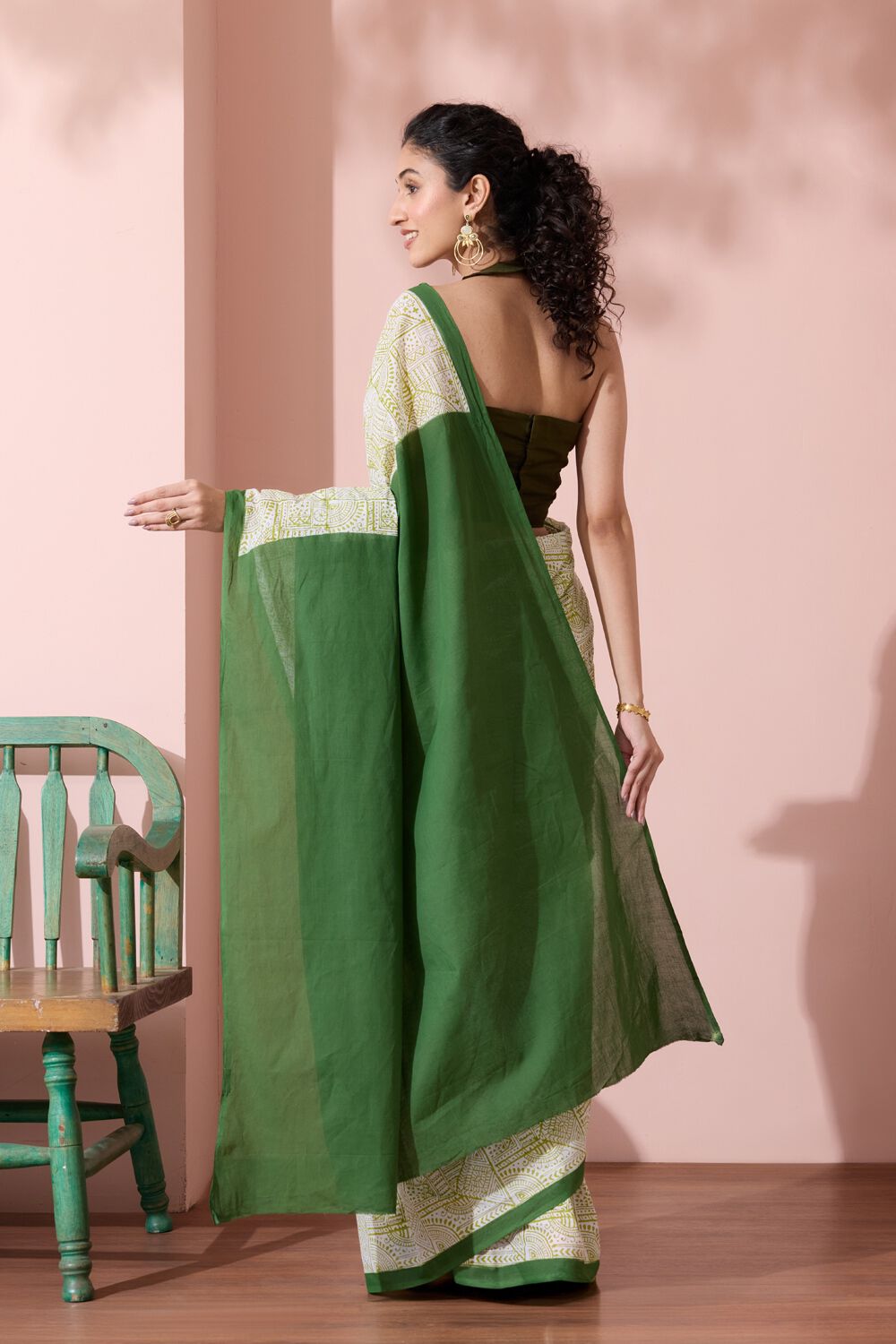 Off White Pure Cotton Mulmul Block Printed Bengal Saree image number null