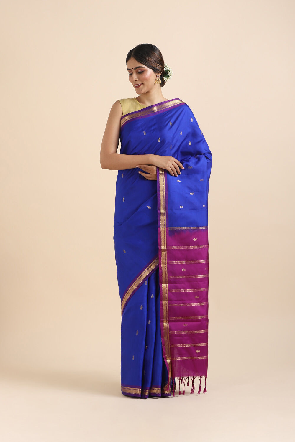 Light Blue Pure Silk Kanjivaram inspired Saree image number null
