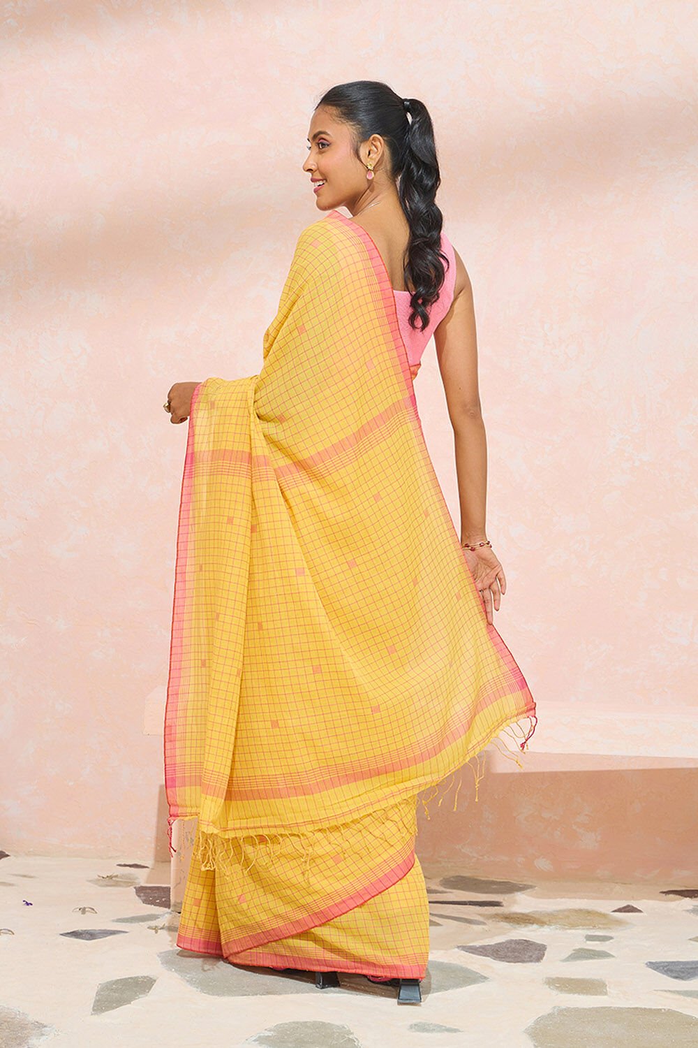 Yellow Bengal Pure Cotton Jamdani Saree image number null