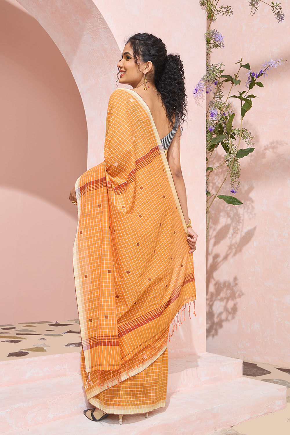 Dark Orange Bengal Pure Cotton Jamdani Saree image number null