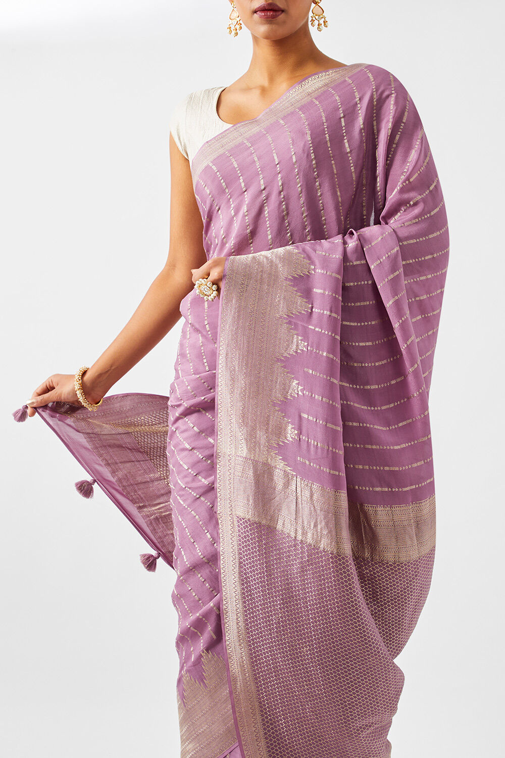 Light Violet Pure Crepe Woven Saree image number null