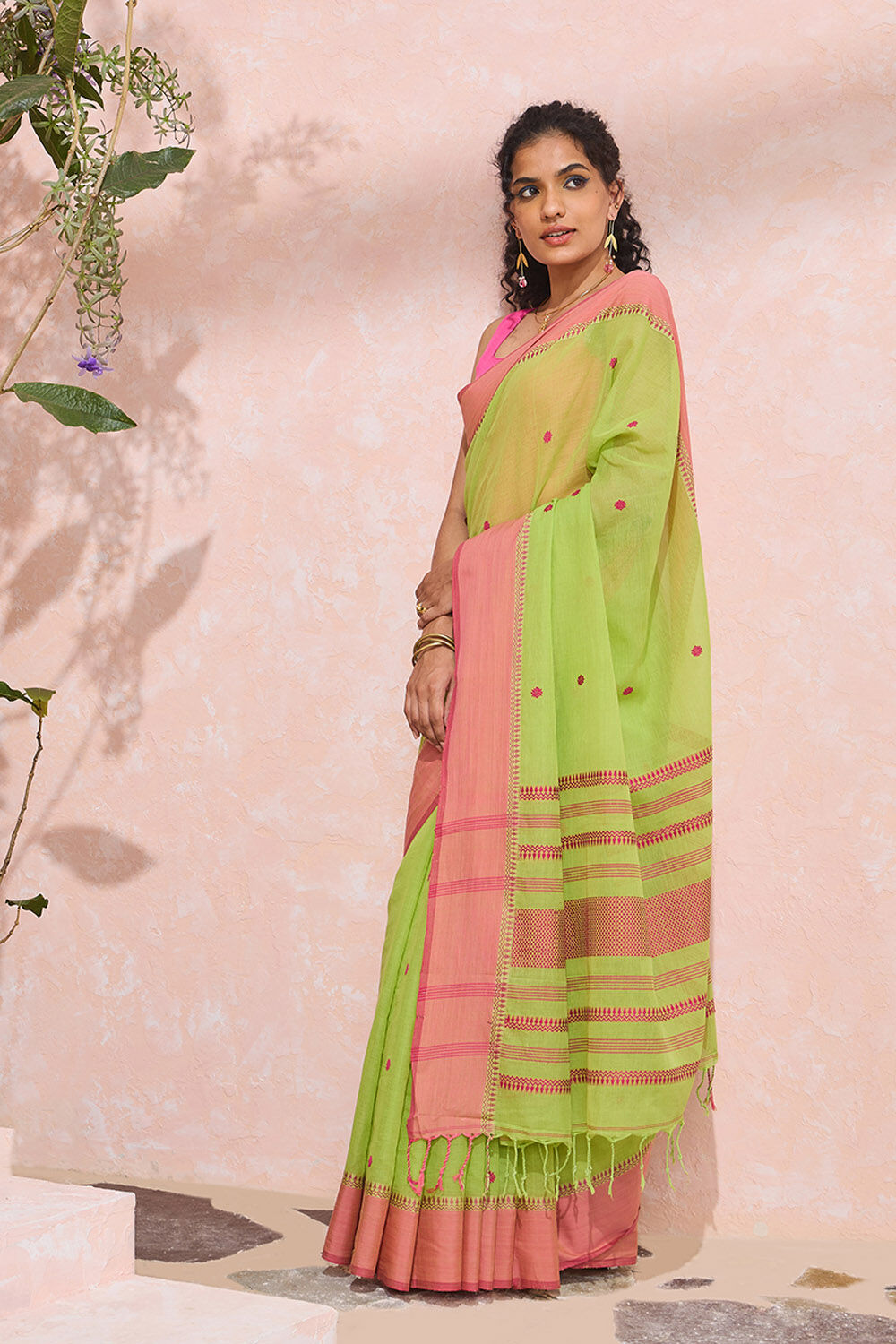 Light Green Woven Pure Cotton Bengal Saree image number null