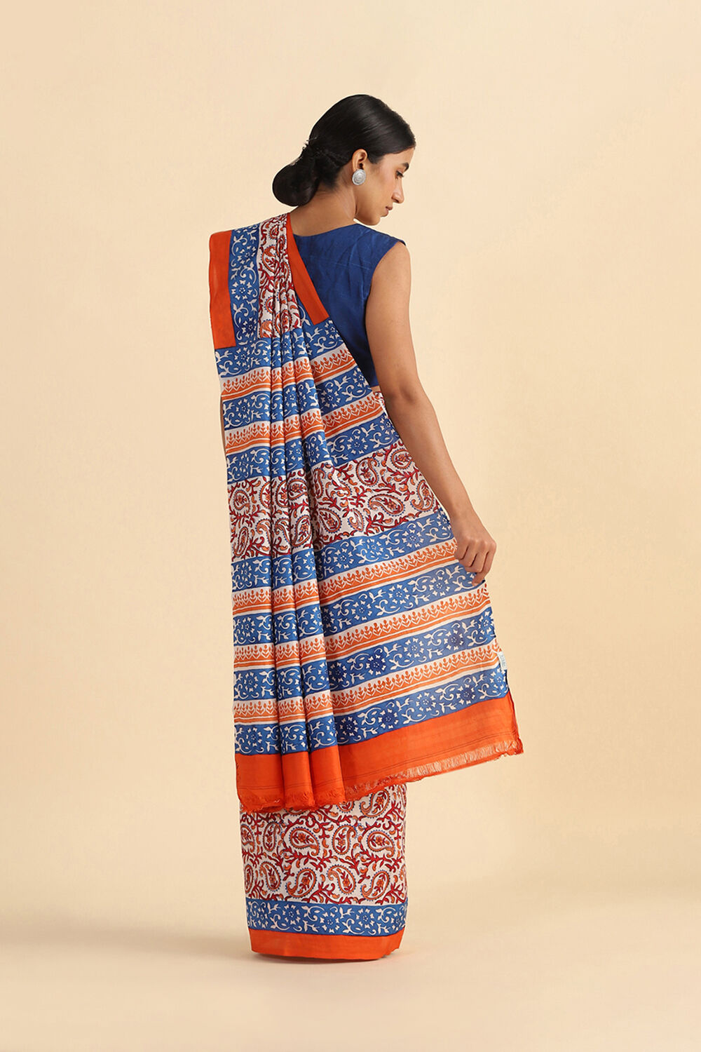 Offwhite Hand Blockprinted Pure Silk Saree image number null