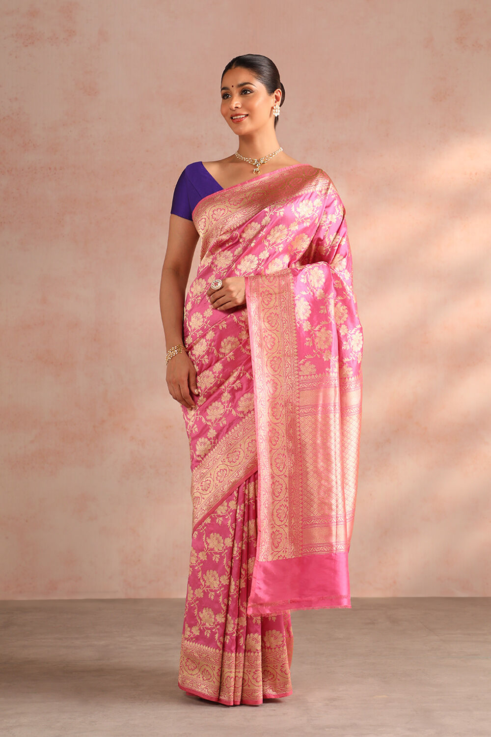 Pink Pure Silk Kadwa Banarasi Saree image number null