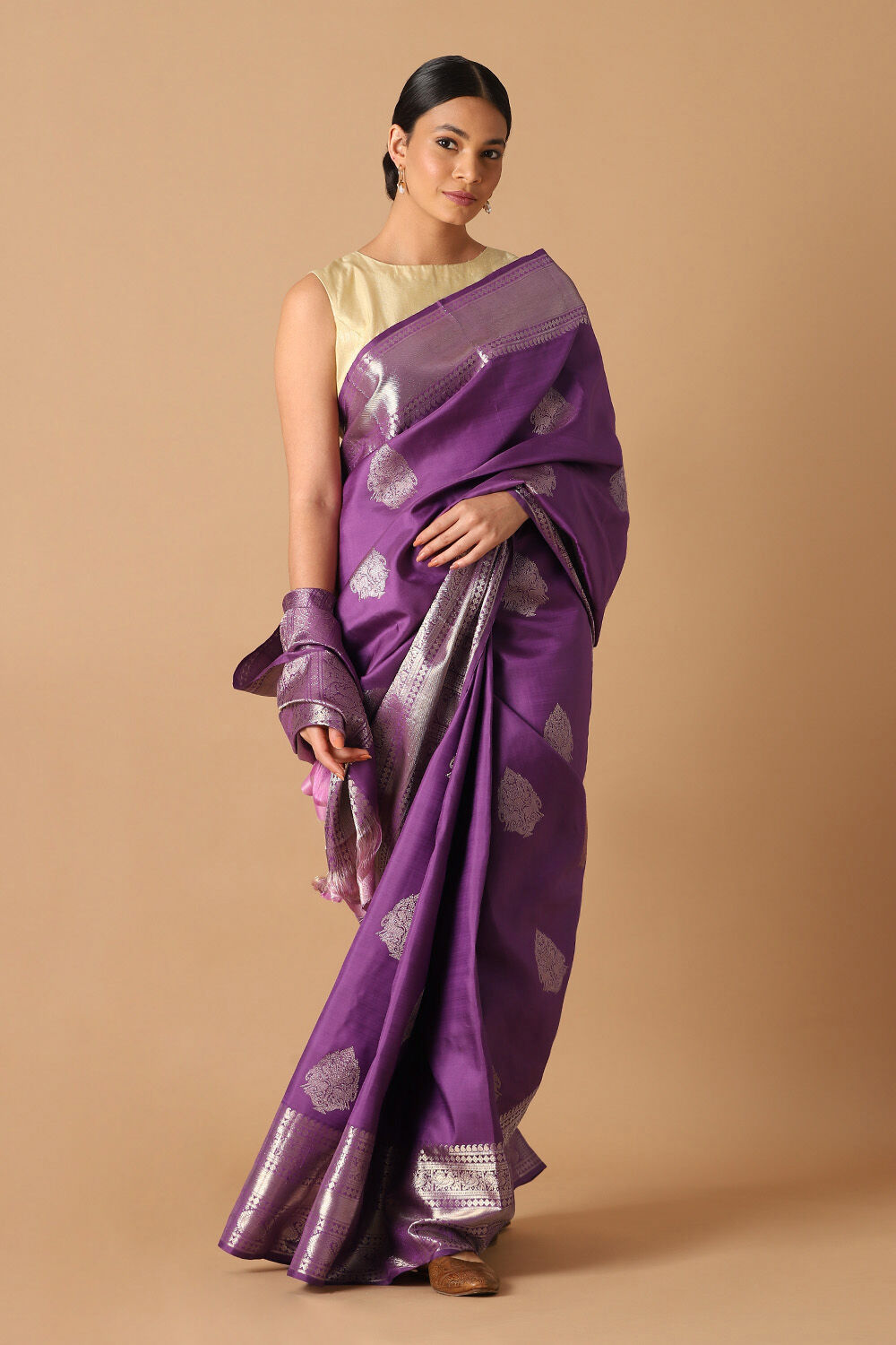 Violet Pure Silk Kanjivaram Saree image number null