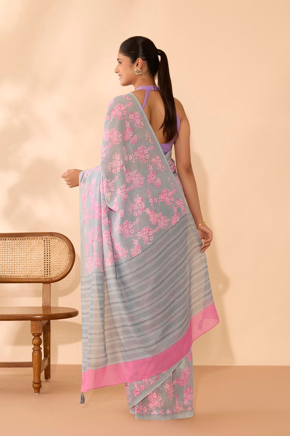 Grey Bengal Screen Printed Pure Mulmul Cotton Saree image number null