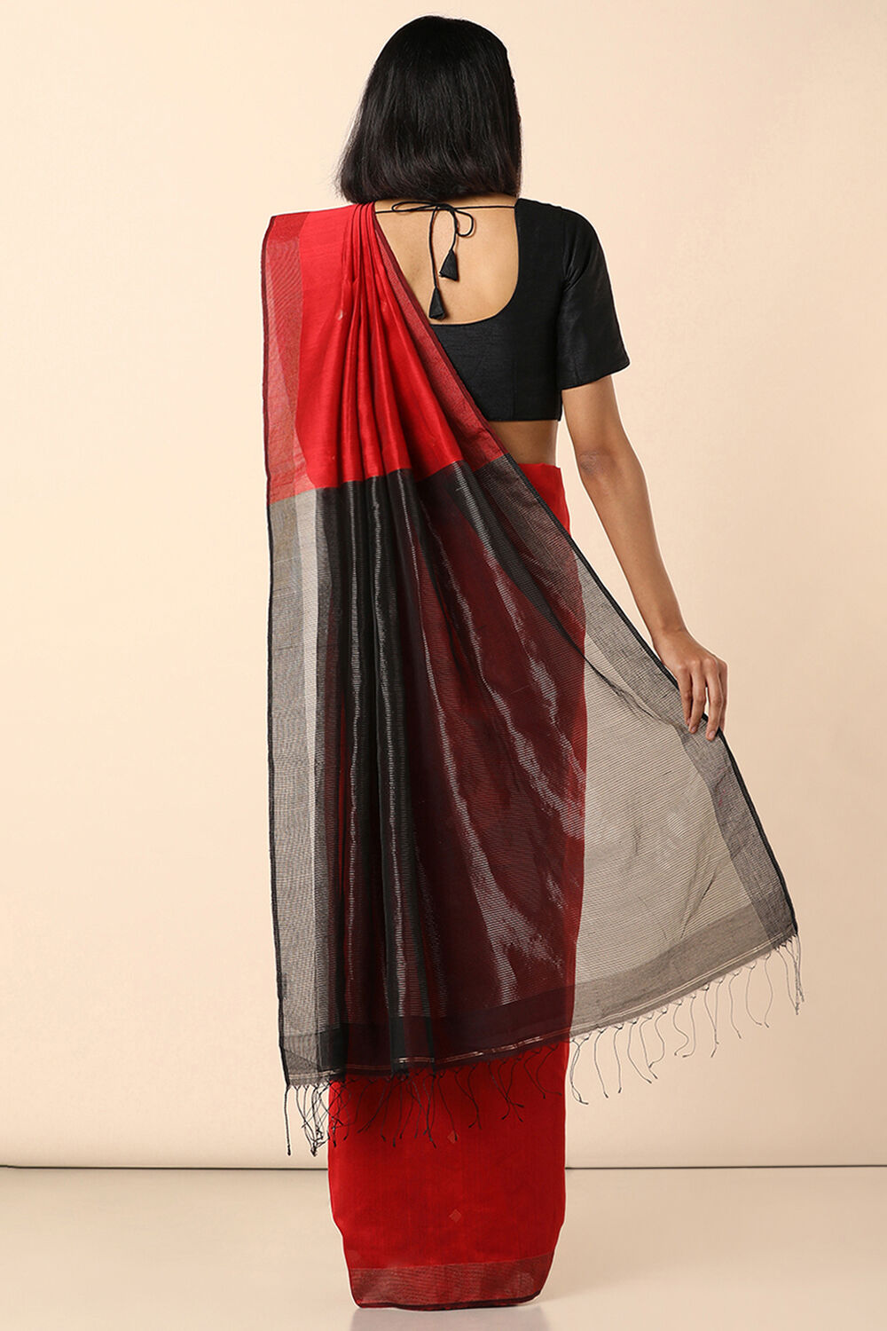 Red Pure Silk Cotton Bengal Saree image number null
