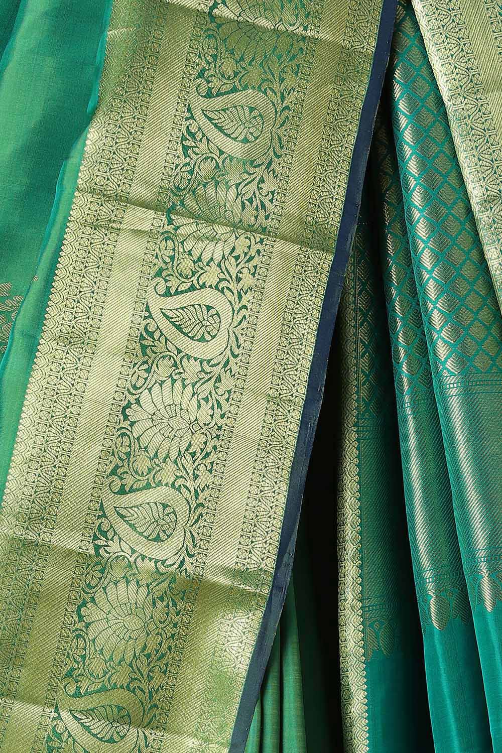 Green Pure Silk Kanjivaram Saree image number null