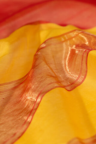 Yellow Woven Pure Silk Cotton Maheshwari Saree thumbnail image number null