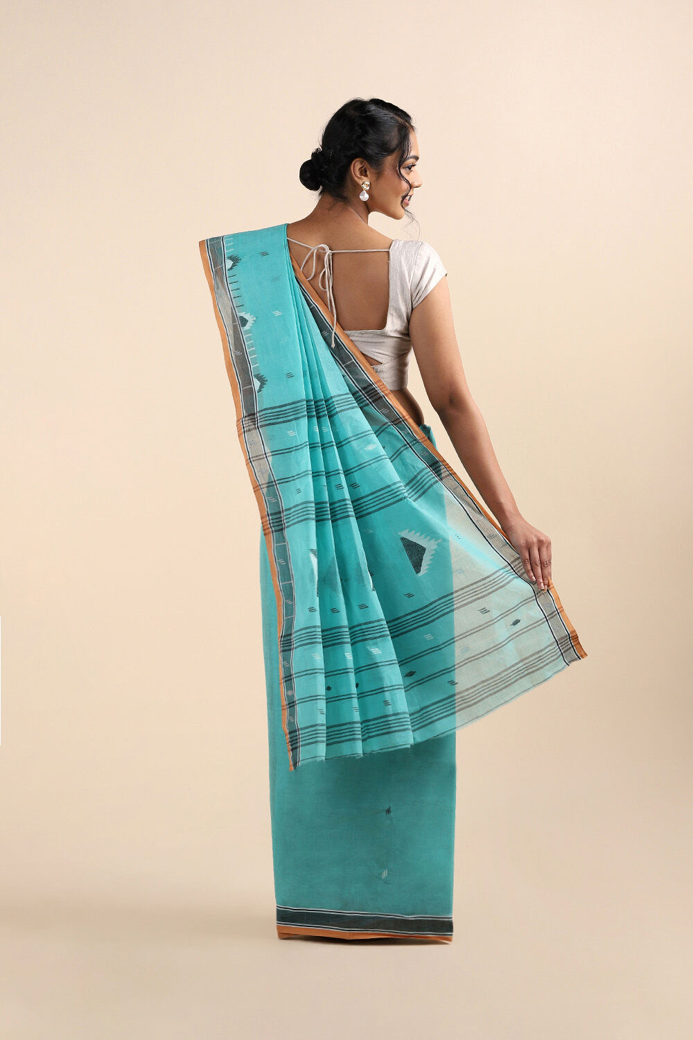 Light Blue Pure Cotton Bengal Saree image number null