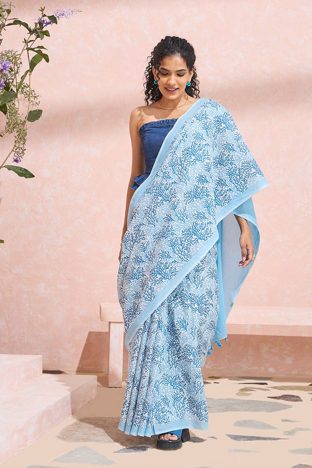 Light Blue Screen Printed Pure Mulmul Cotton Saree image number null