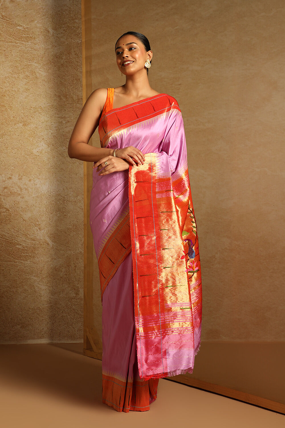Light Voilet Pure Silk Paithani Saree image number null
