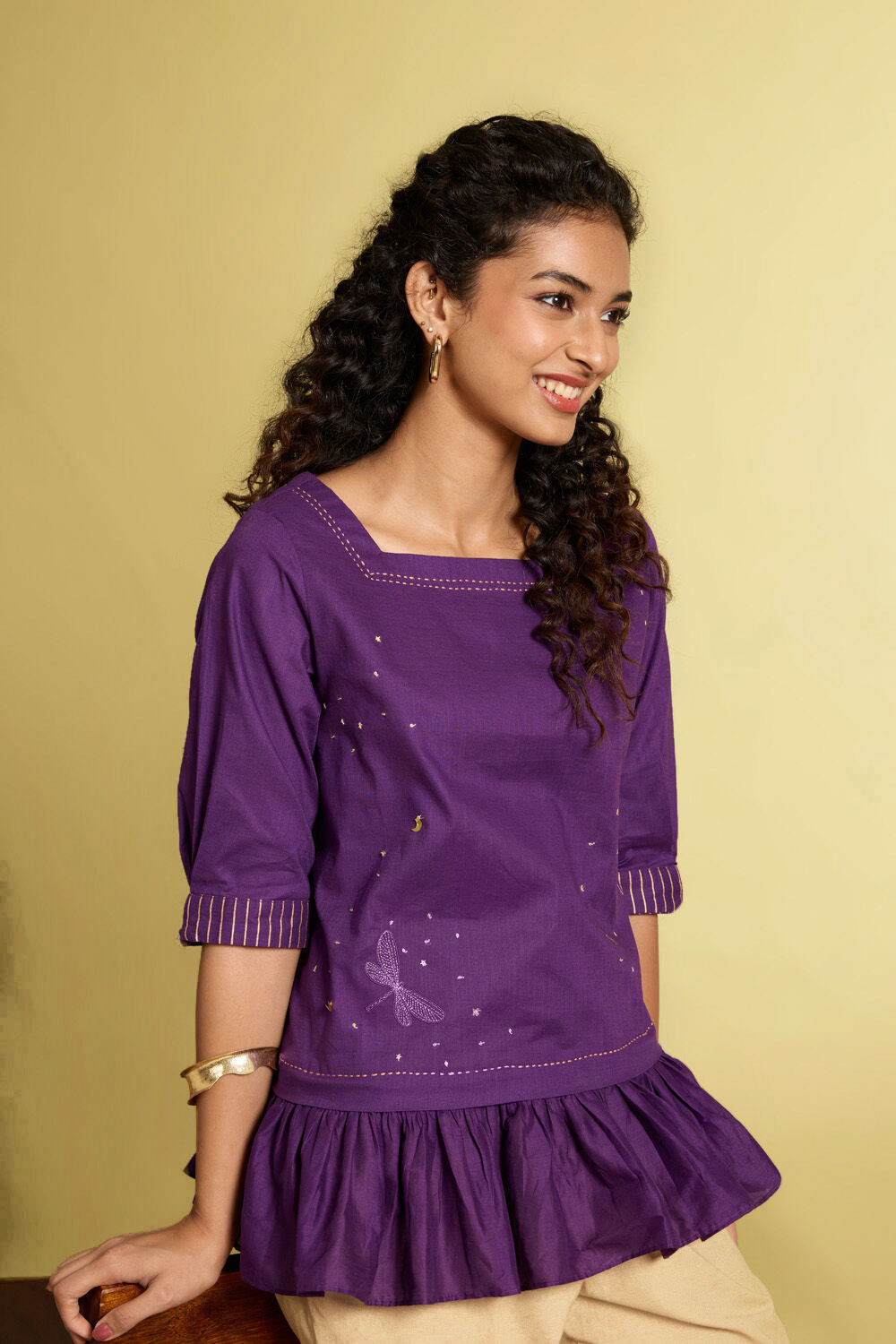 Violet Screen Printed Pure Cotton Short Top image number null