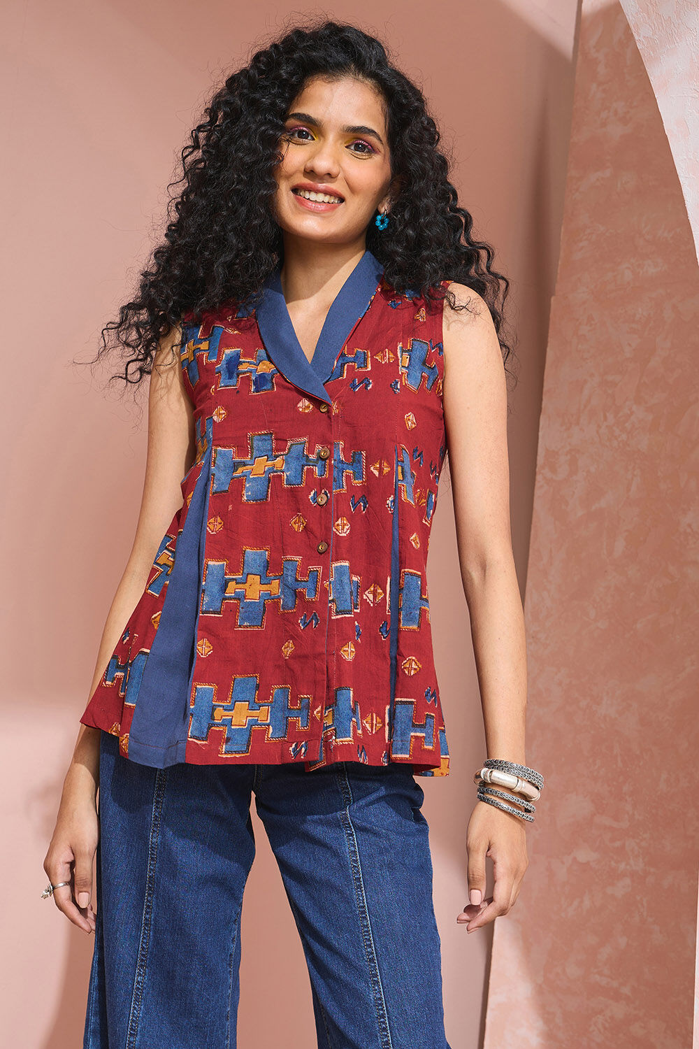 Red Printed Kalamkari Pure Cotton Short Top image number null