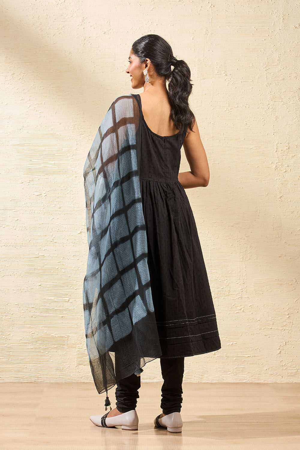 Black Woven Pure Cotton Kurta Set image number null