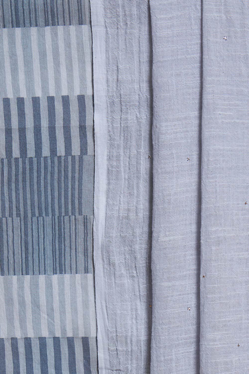 Grey Screen Printed Pure Cotton Suit Set image number null