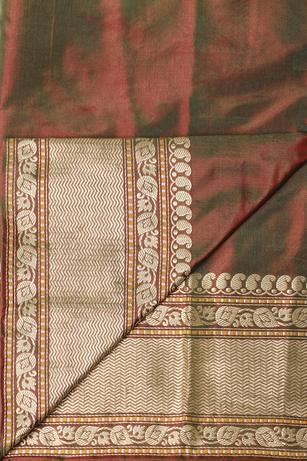 Red Pure Silk Banarasi Saree image number null