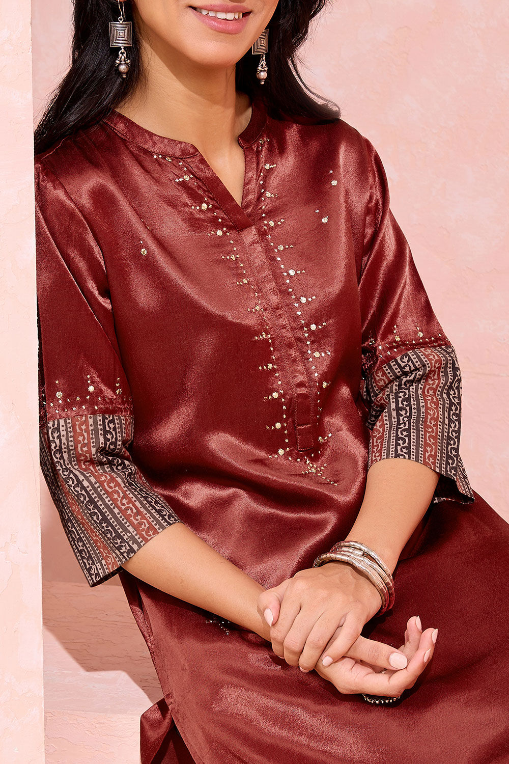 Dark Red Viscose Cotton Embroidered Kurta image number null
