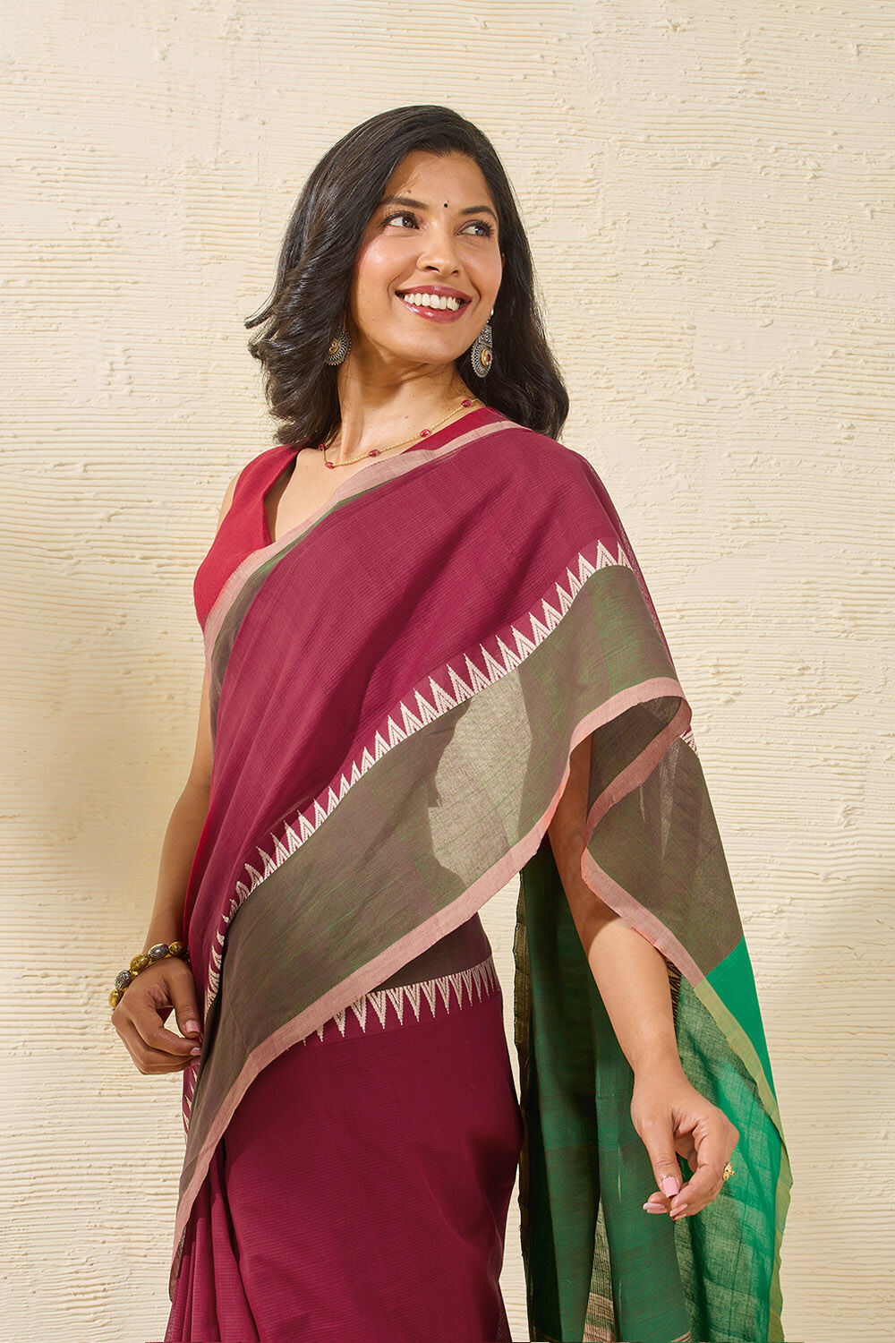 Dark Red Woven Pure Cotton Mangalgiri Saree image number null