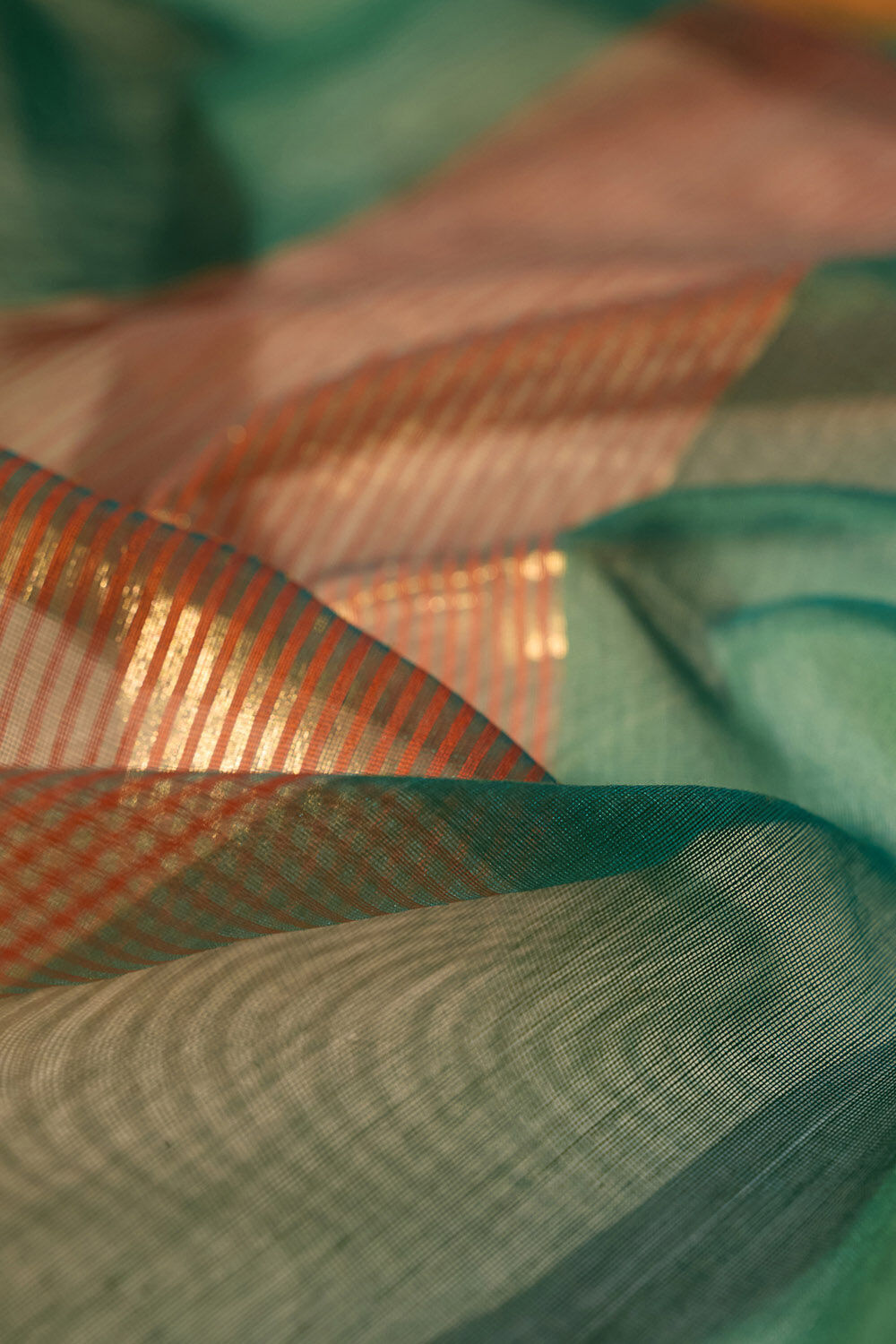Light Green Woven Pure Silk Cotton Maheshwari Saree image number null
