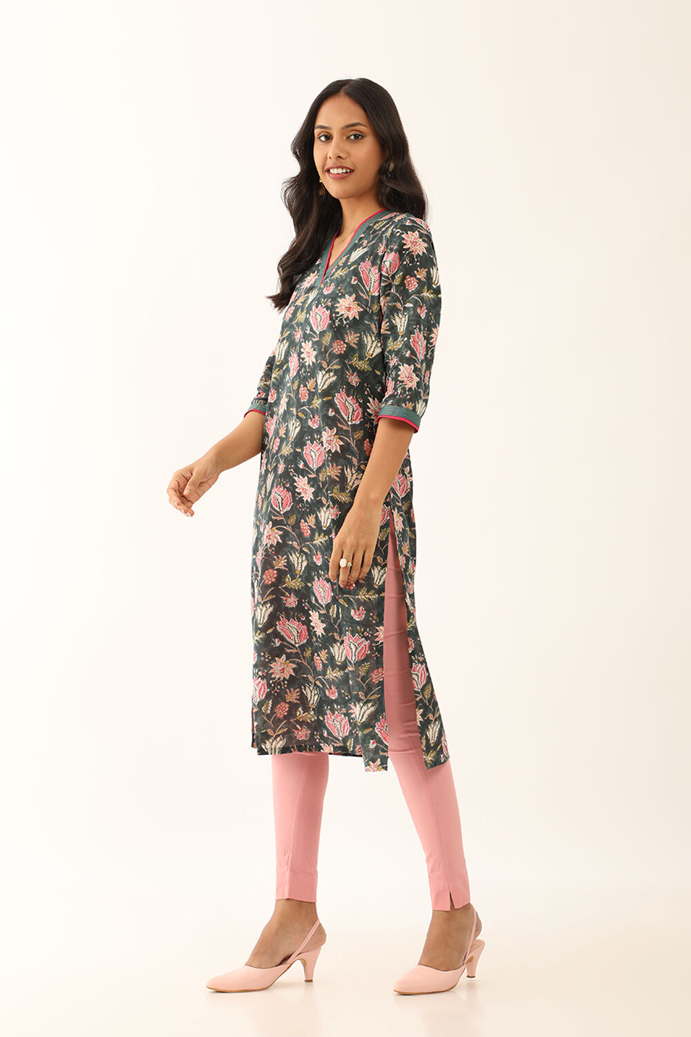 Dark Green Pure Cotton Block Printed Kurta with Embroidery image number null