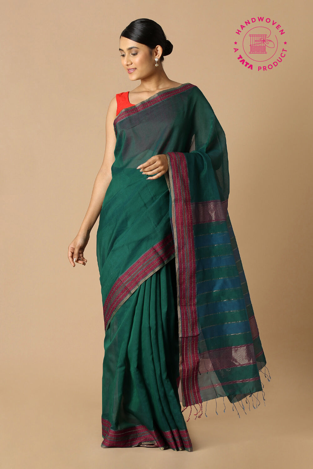 Green Pure Silk Cotton Maheswari Saree image number null