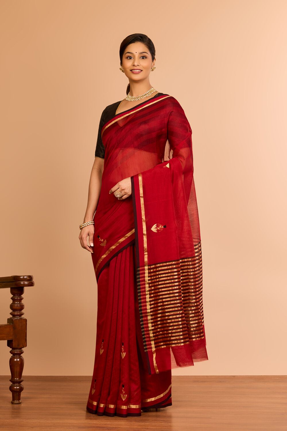 Red Silk Cotton Chanderi Eknaliya Saree image number null