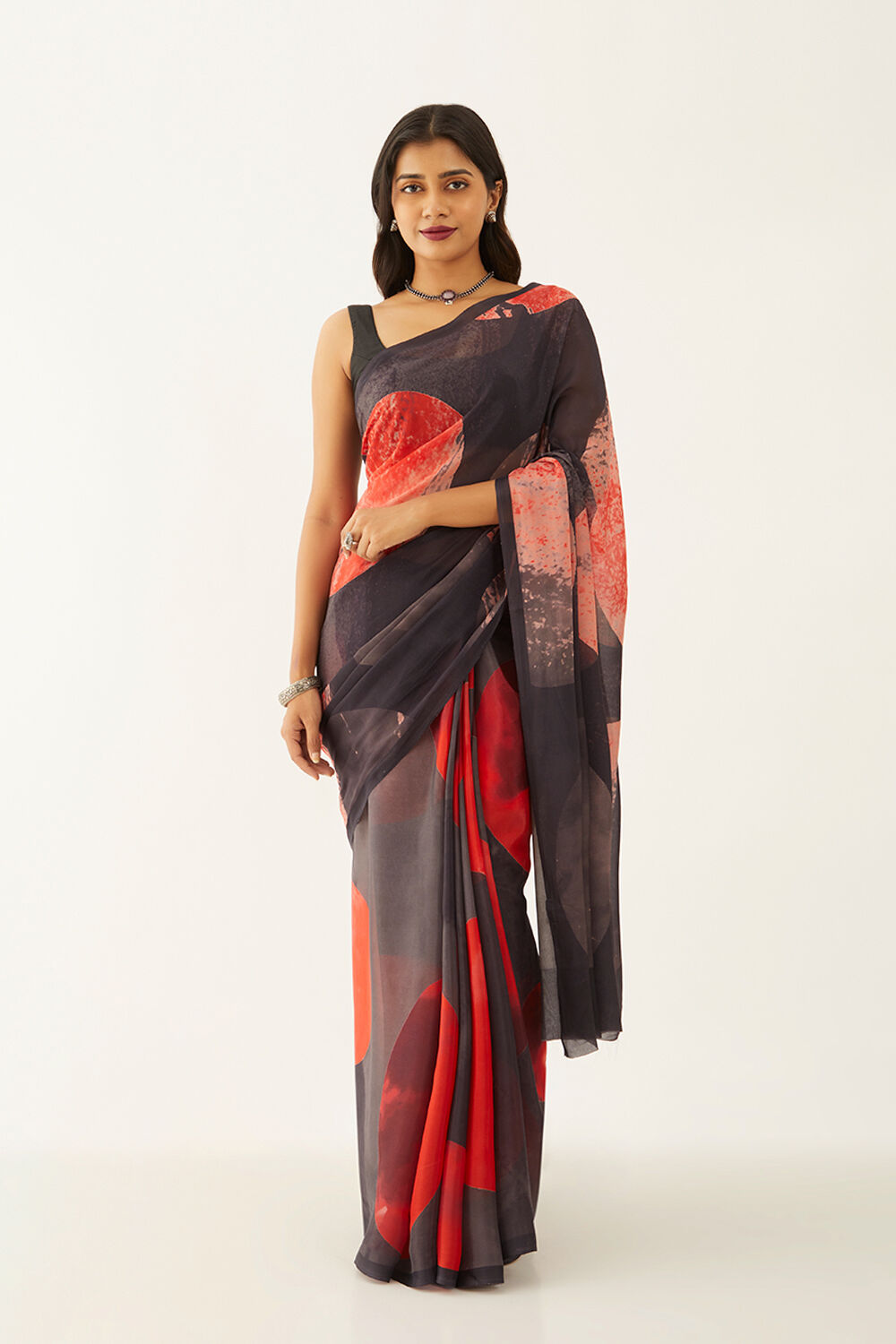 Red Viscose Crepe Printed Saree image number null