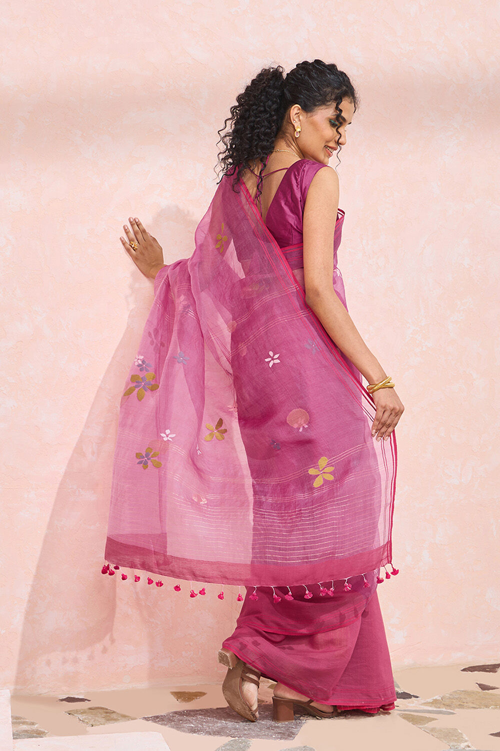 Dark Pink Bengal Pure Silk Cotton Jamdani Saree image number null