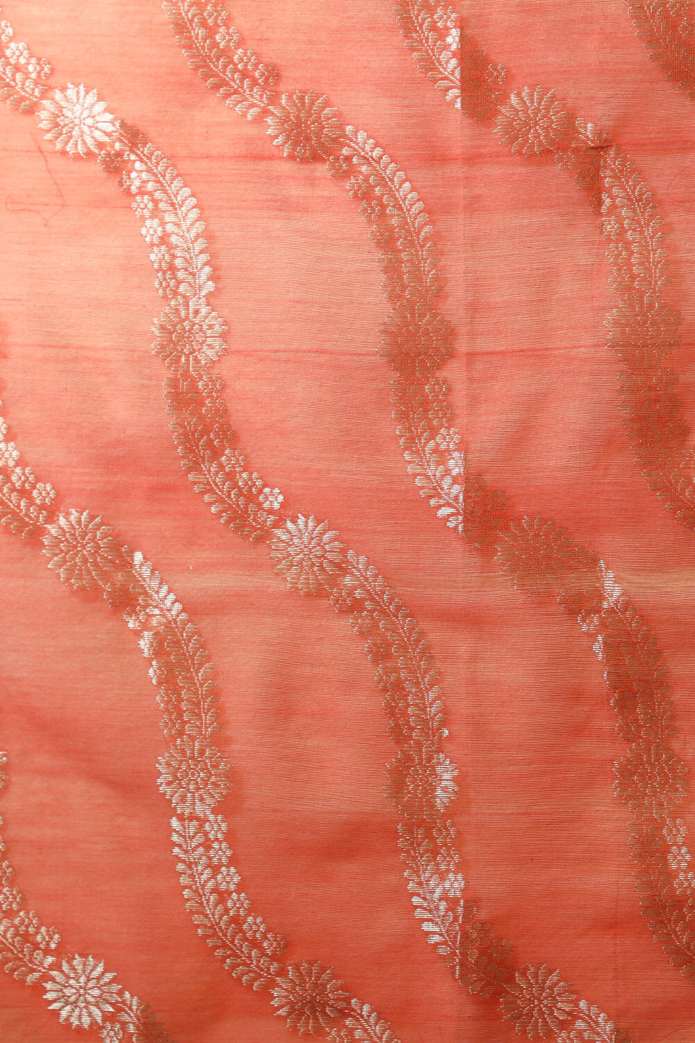 Yellow Woven Pure Silk Cotton Maheshwari Saree image number null