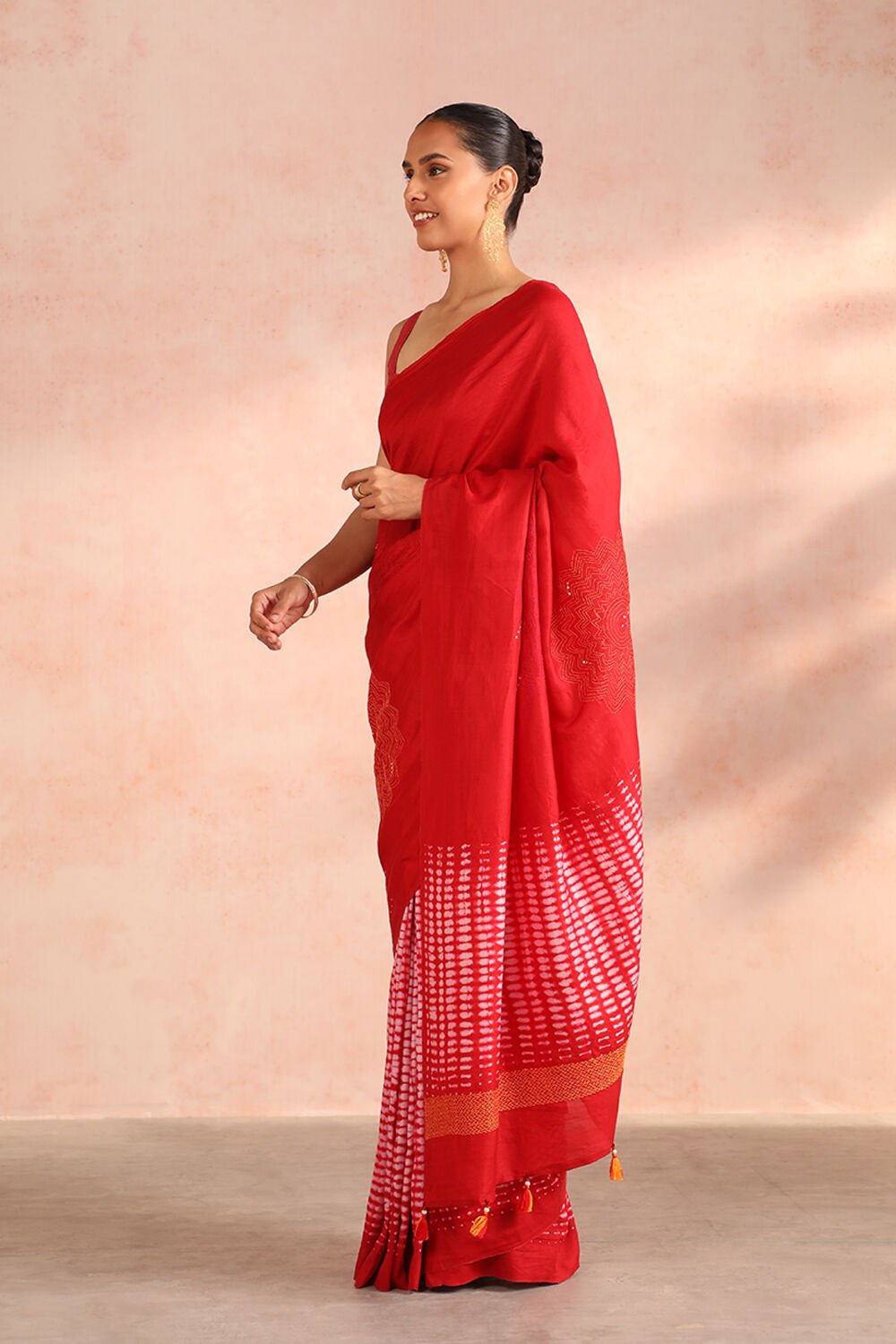 Red Bengal Pure Soft Silk Kantha Embroidered Saree image number null