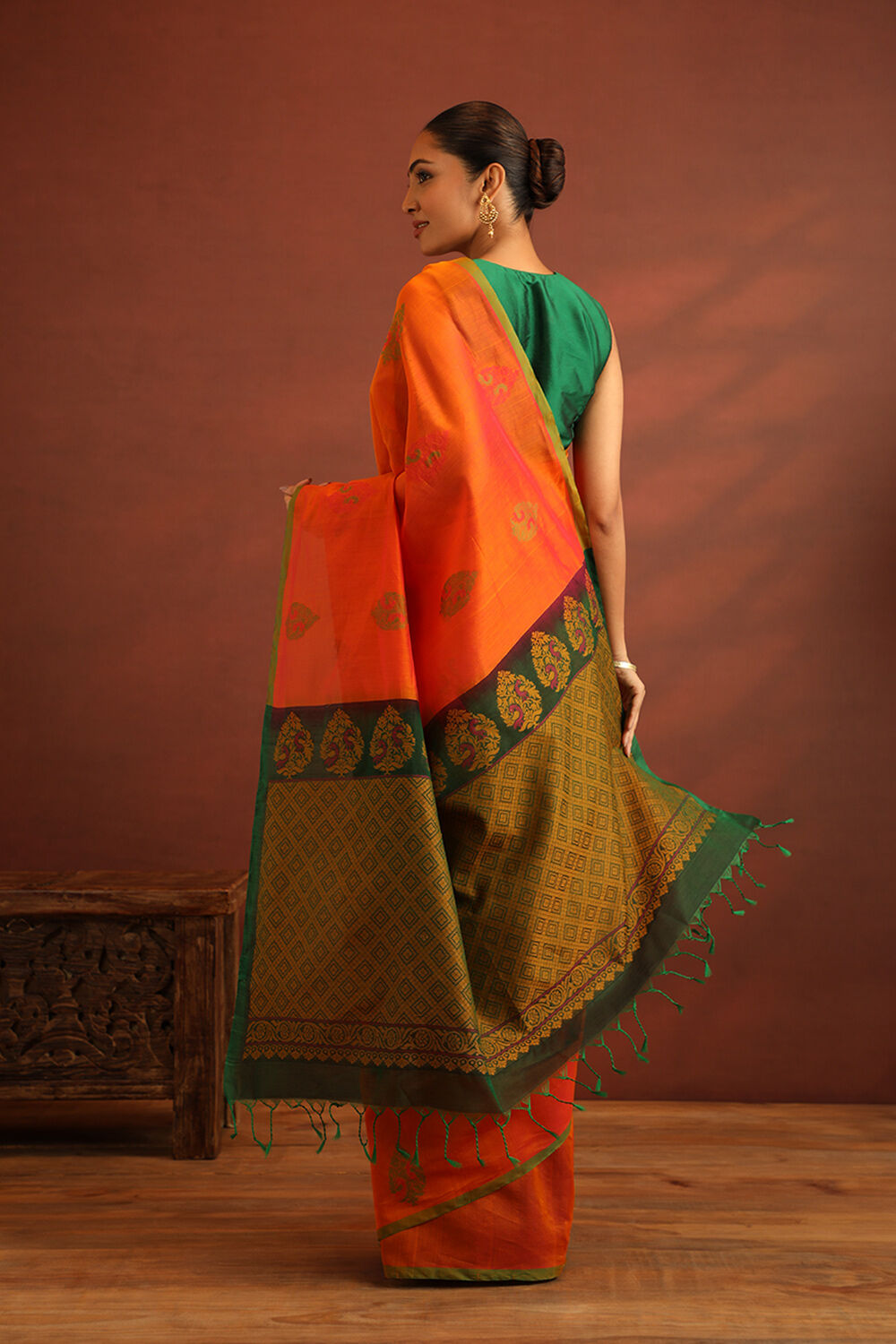 Pink South Pure Silk Cotton Woven Saree image number null