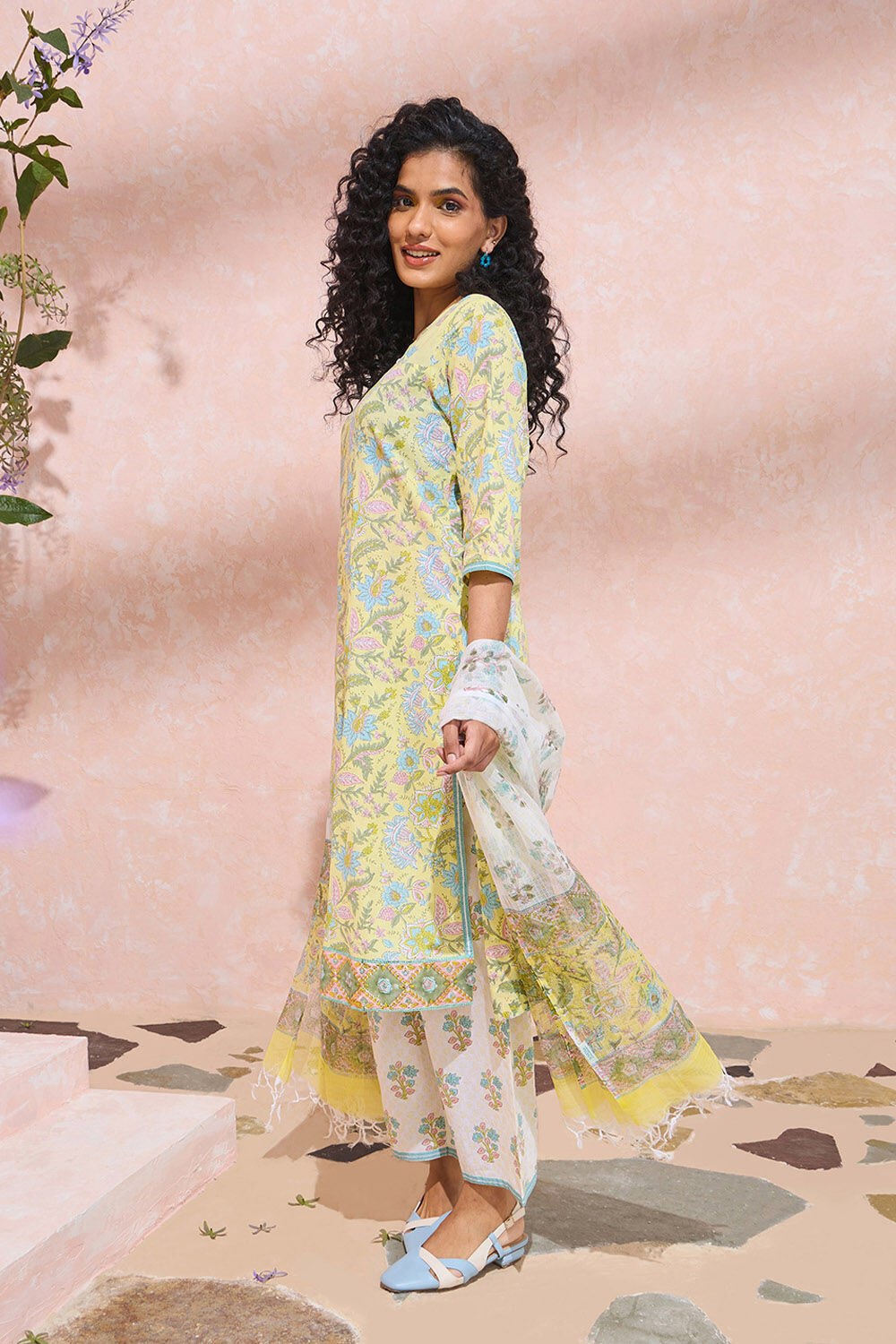 Yellow Screen Printed Pure Cotton Kurta Set image number null